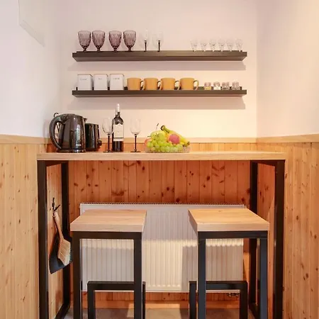 Z Ogrodem W Centrum Limanowej Limanowa