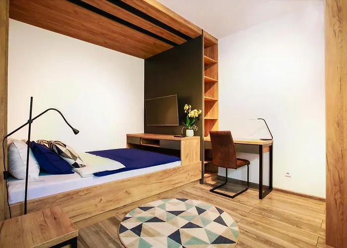 Apartament Z Ogrodem W Centrum Limanowej *